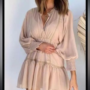 SNDY’s 2 piece nude dress with slip